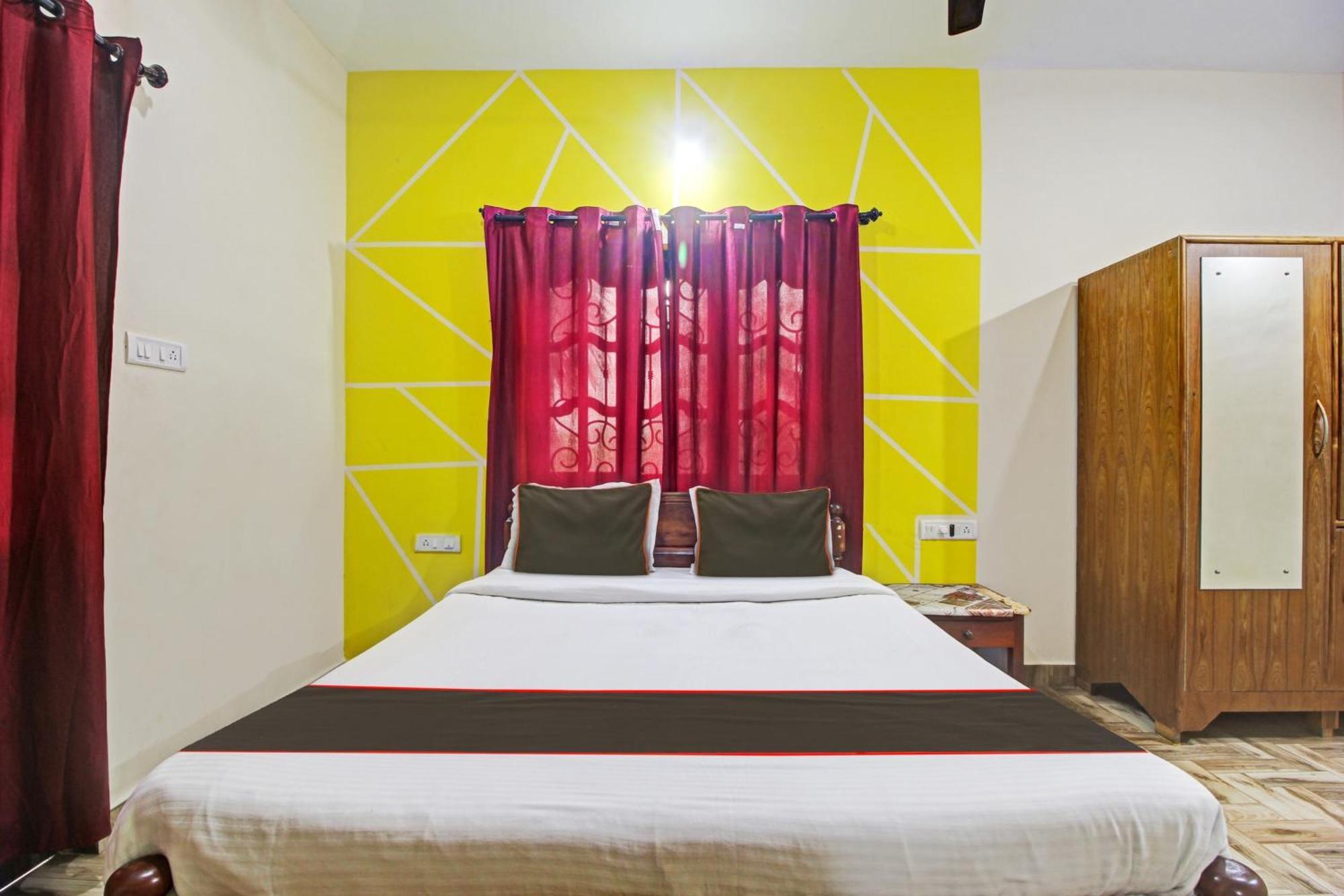 Hotel O Ferns Guest House กาลังกูติ ภายนอก รูปภาพ