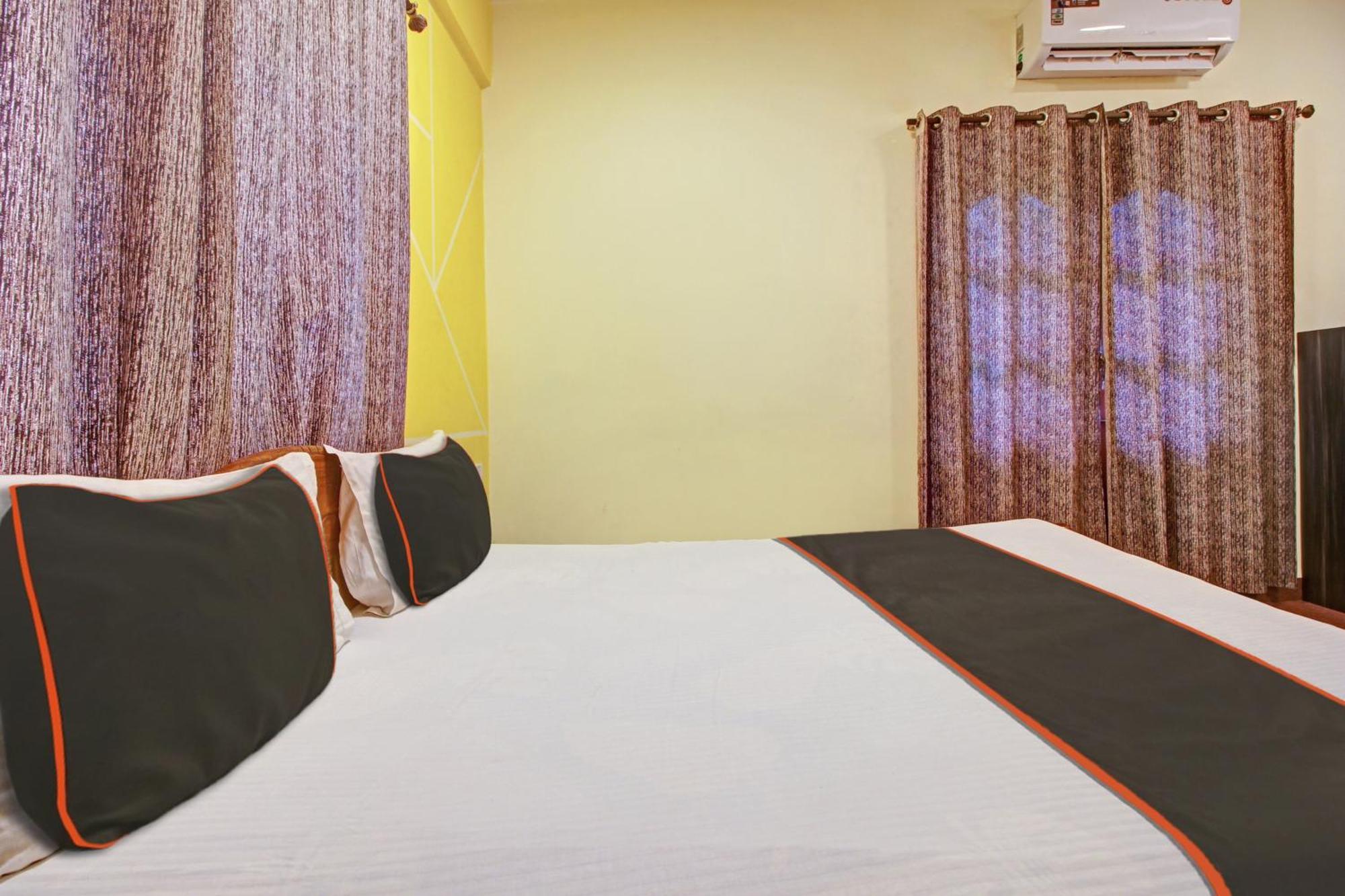 Hotel O Ferns Guest House กาลังกูติ ภายนอก รูปภาพ