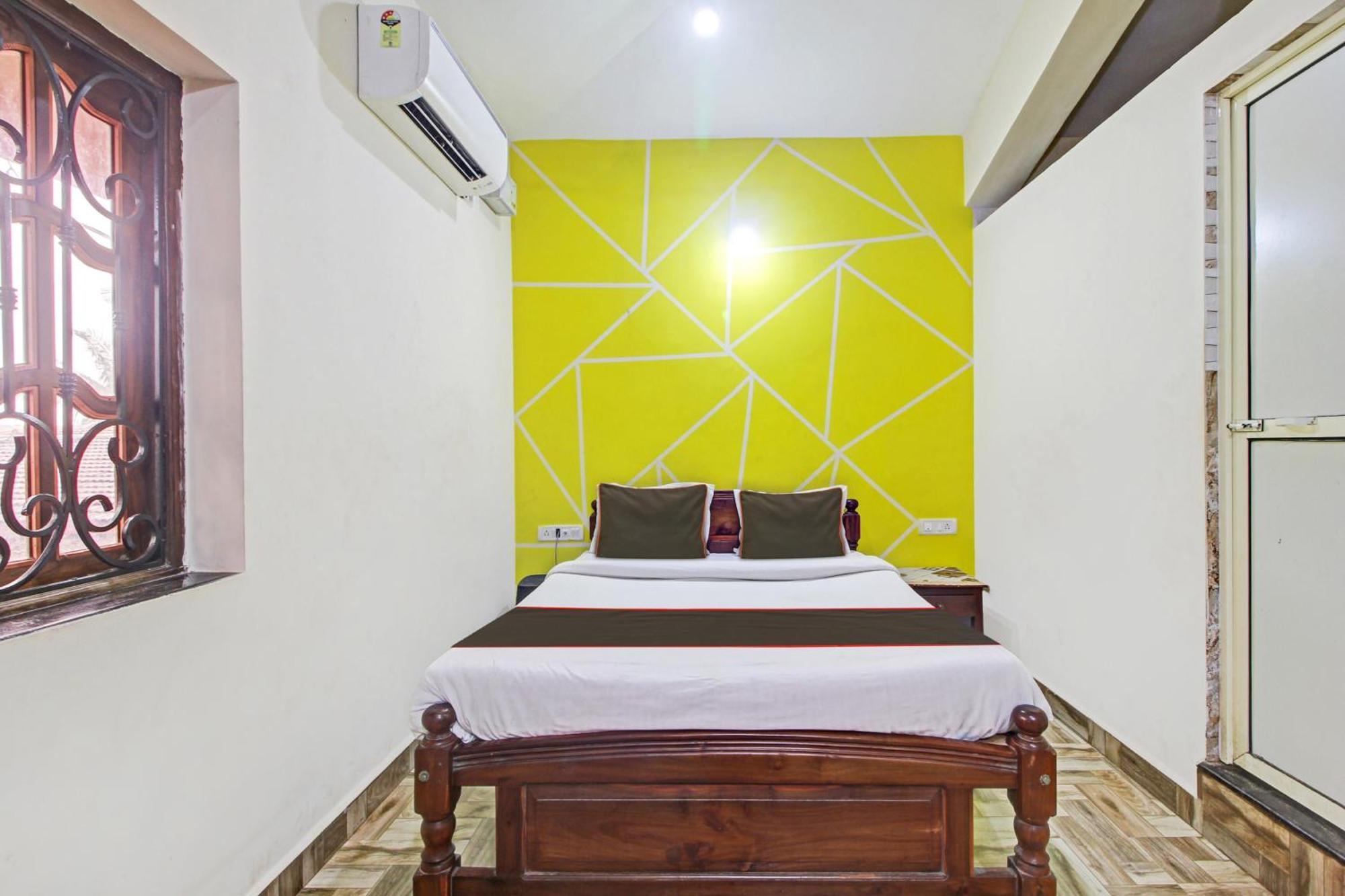 Hotel O Ferns Guest House กาลังกูติ ภายนอก รูปภาพ