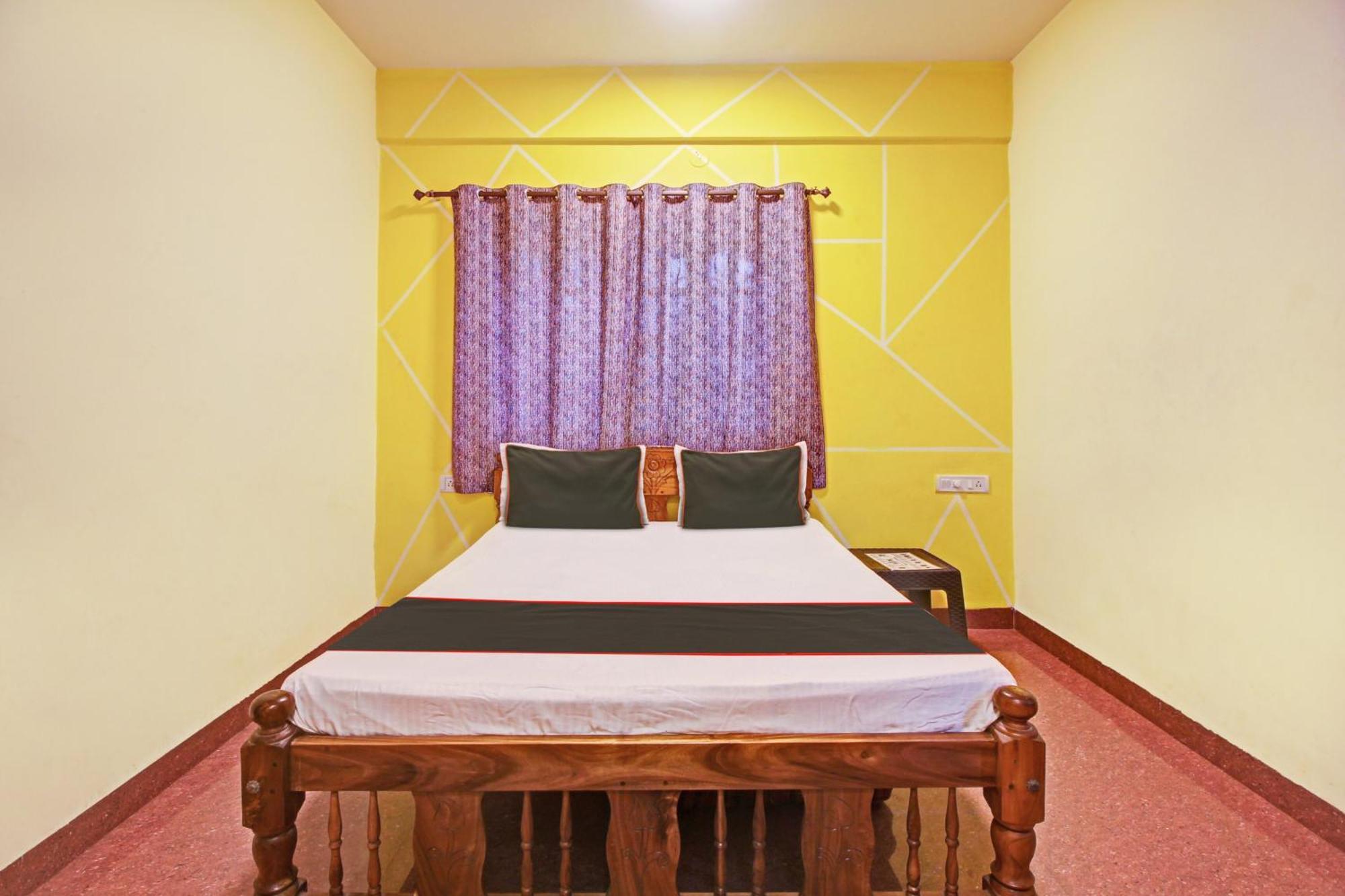 Hotel O Ferns Guest House กาลังกูติ ภายนอก รูปภาพ
